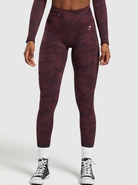 Gymshark Adapt Seamless Leggings Red Cherry Camoflage women’s medium